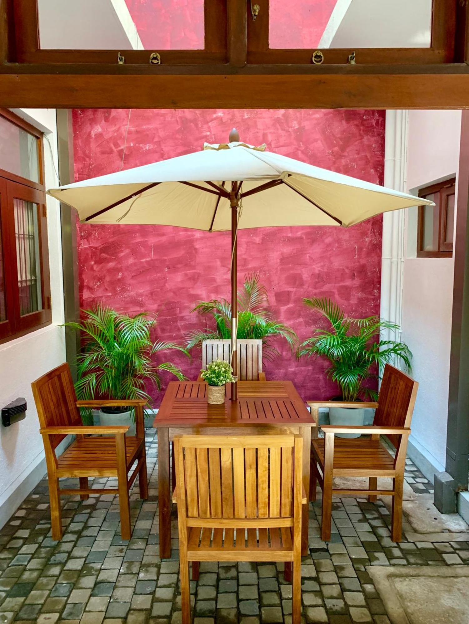Sayura House Hotel Colombo Exterior foto
